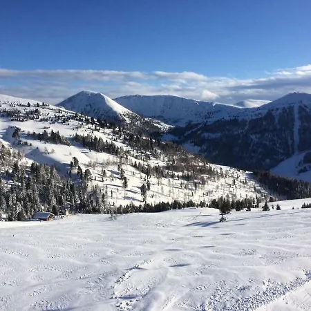 Urige Almhuette 茵聂科里姆斯