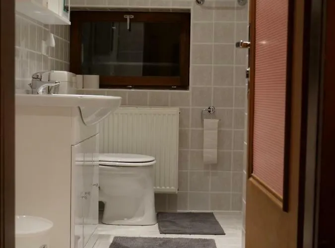 Feriehus Urige Almhuette Innerkrems